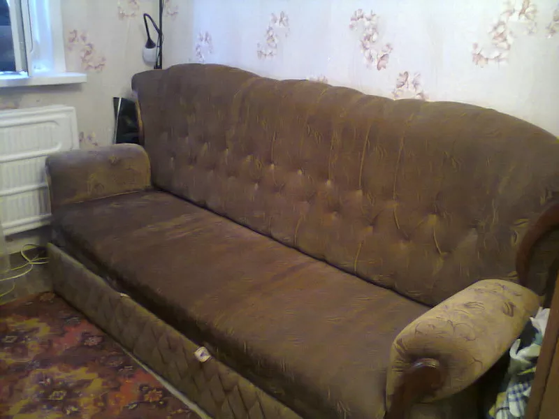 Продам диван в отличном состоянии 2