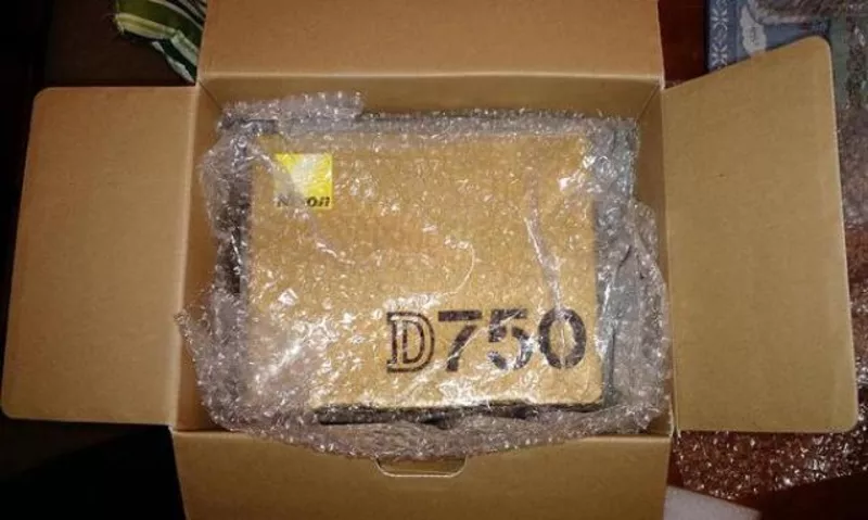 FOR SALE:Nikon D750 DSLR Camera  WITH LENS..$1350 USD